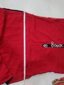 Red Kurti