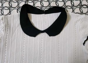 Chic White Ribbed Knit Top