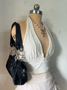 Halterneck heart top 🤍