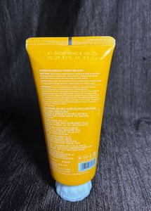 Dot &amp; Key Vitamin C + E Face Wash