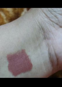 Colorbar Matte Me As I Am Lip Color