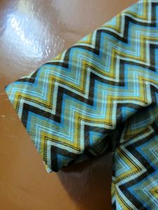 Retro Zigzag Print T-Shirt