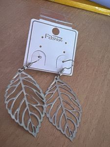Fashion Leaf Dangle Earrings