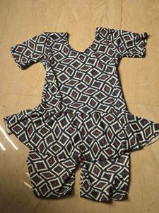 Stylish Printed Swimsuit Set