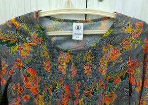 Brand New Pretty Floral Top✨