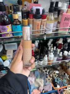 Luxury Foundation Bottle