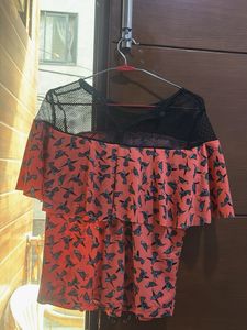 Chic Bird Print Ruffle Top