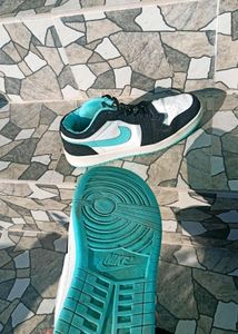 Air Jordan 1 Low White/Black-Island Green