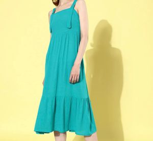 sea green tired dress
