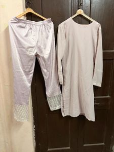 levendr Embroidered Kurta Set