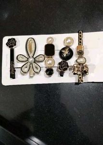 Elegant Pearl & Gem Hair Clip Set
