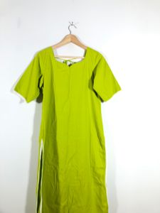 Green Kurta Set(Women’s)