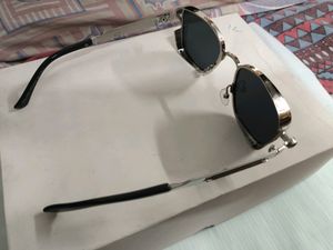 Metal Sunglasses🕶️ Squared Retro Grey shades
