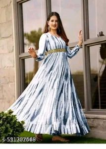 Elegant Tie-Dye Maxi Dress