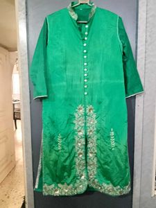 Green embroidered kurta