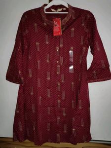 Small Size - Avaasa Short Kurti