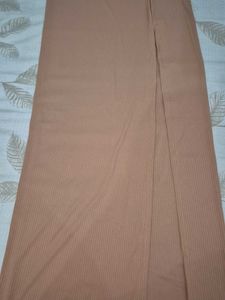 Ribbed High-Waist Maxi Skirt with Slit