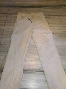 Beige Flared Cargo Jeans 👖