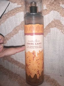 Bath &amp; Body Works Pumpkin Swirl Cake Mist