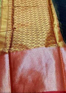 unused Elegant Saree with Floral Border