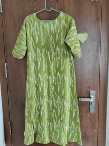 Green &amp; White Printed Kurta
