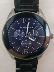 Van Heusen Men's Watch from London