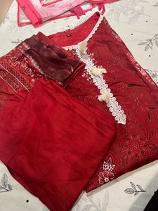 red kurti set