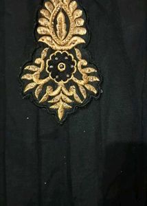 Elegant Black &amp; Gold Embroidered Kurta Set