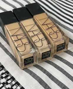 NARS Sheer Glow Foundation