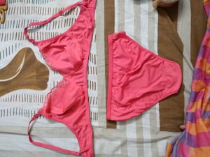 2 Pack Of Ladies Lingeries.
