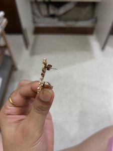 Elegant Leaf Design Stud Earrings