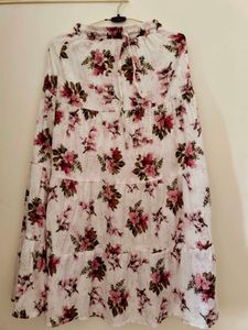 Flowy Floral & Black Tiered Maxi skirt