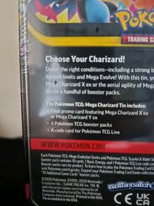 Pokemon TCG- Charizard tin box