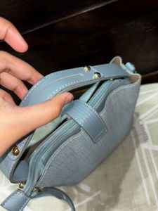 Chic Light Blue Textured Handbag