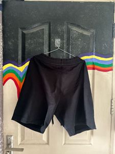 H&amp;M OG Shorts