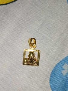 Golden Pendant of Sai baba