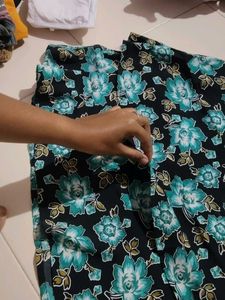 Floral Print Sleeveless Top