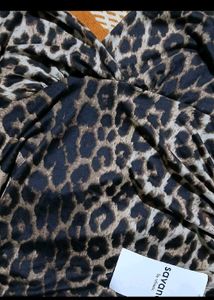 price drop🔥Leopard Print Halter Neck Top