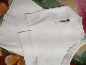 White korea Knit Top