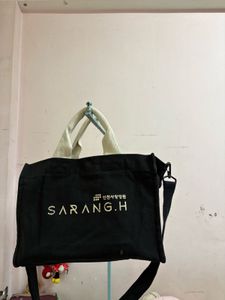 SARANG.H Black Canvas Tote Bag