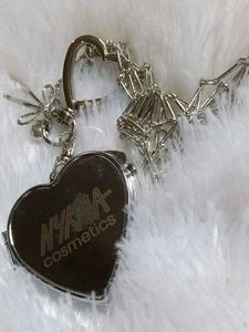 Nykaa Cosmetics Heart Mirror Keychain ♥️💕