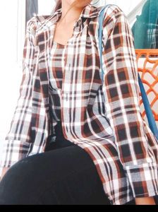 Classic Plaid Button-Up Shirt