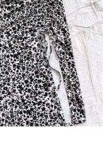 price drop !!! Printed Midi Skirt with bralet