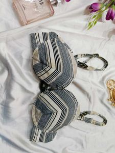 🇳🇿💫🎀Designer Striped Bra