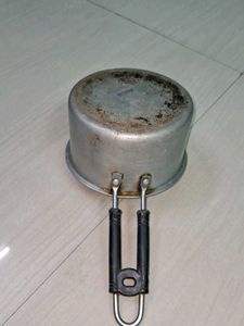 Vintage Aluminum Saucepan with Handle