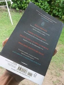 🧬 Homo Deus by Yuval Noah Harari