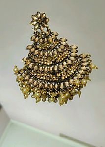 Royal Dazzling Earrings