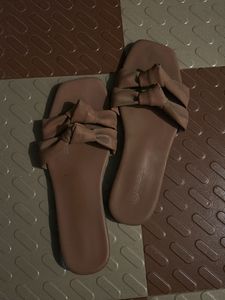 Stylish Bow Flat Sandals