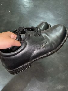 Black school shoe