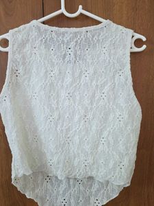 Chic White Lace Crop Top